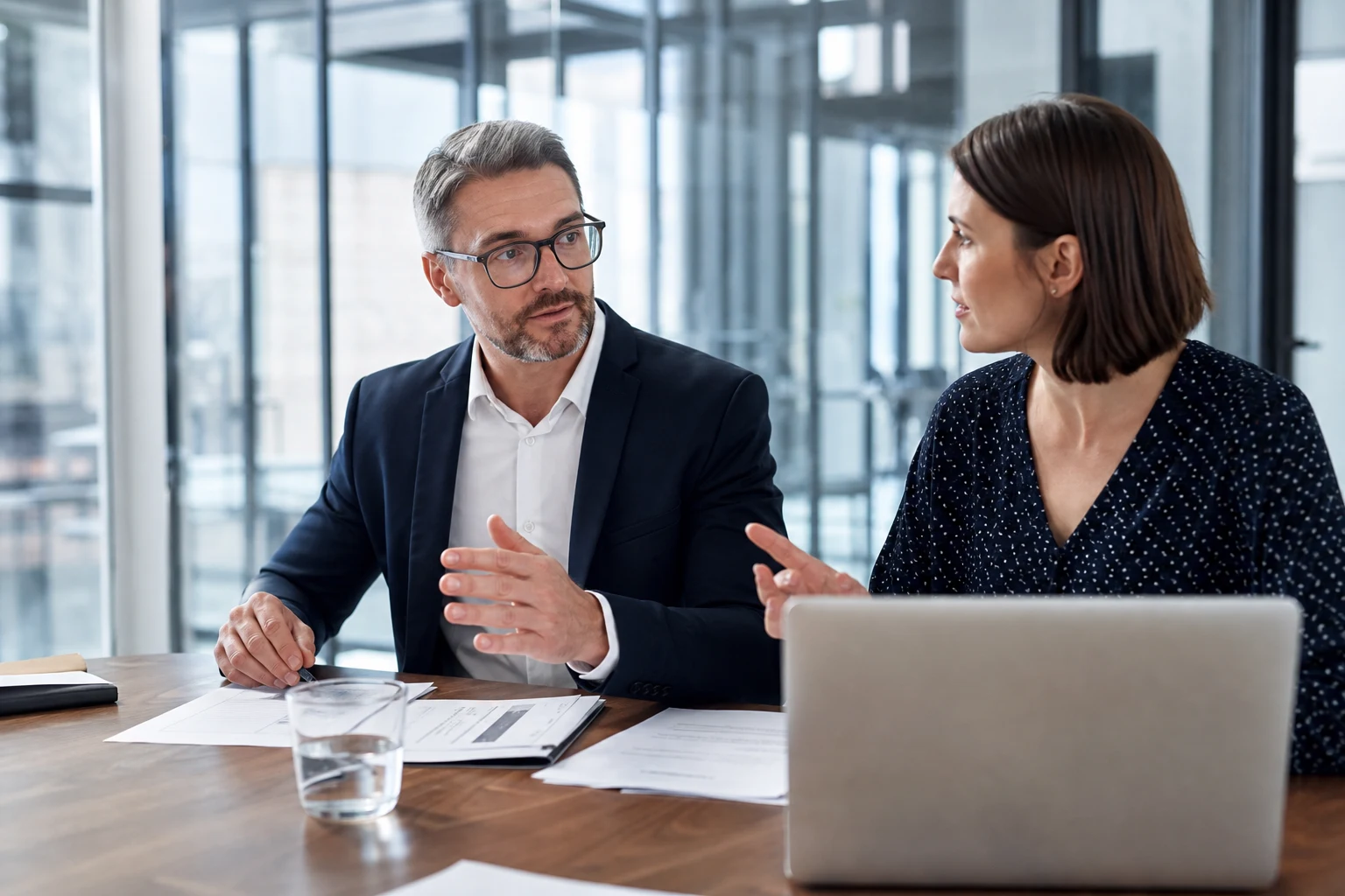 Editorial workspace for b2b faq content guide
